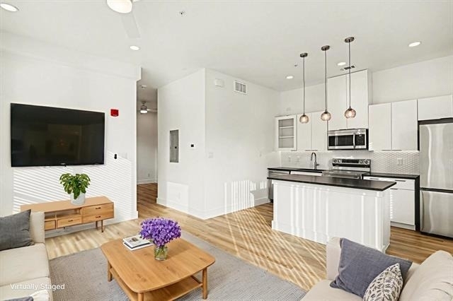 2217 N Fitzhugh Avenue - Photo 7