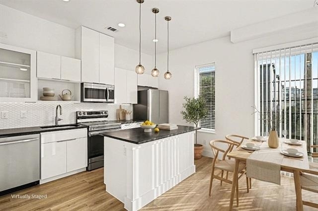 2217 N Fitzhugh Avenue - Photo 9
