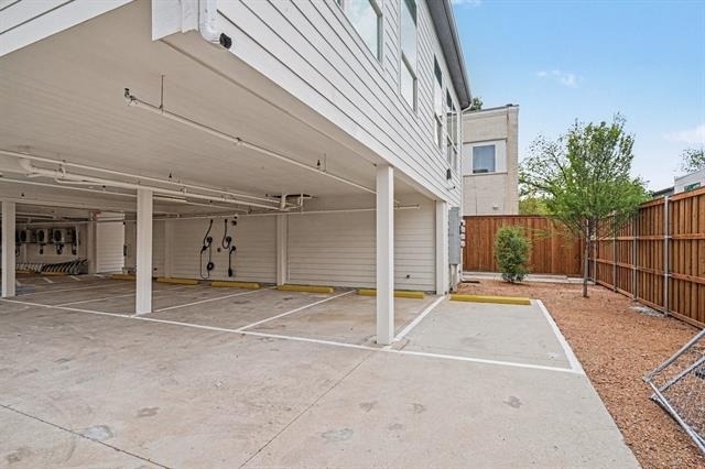 2217 N Fitzhugh Avenue - Photo 34