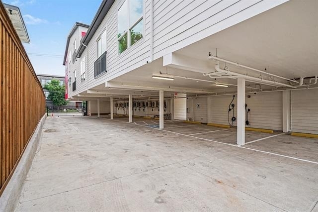 2217 N Fitzhugh Avenue - Photo 32