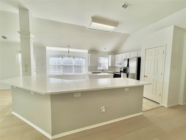 11002 Tree Shadow Lane - Photo 12