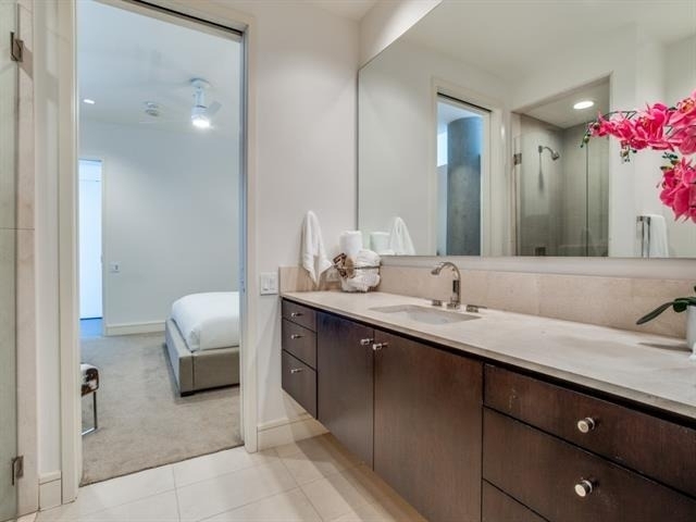 2408 Victory Park Lane - Photo 13