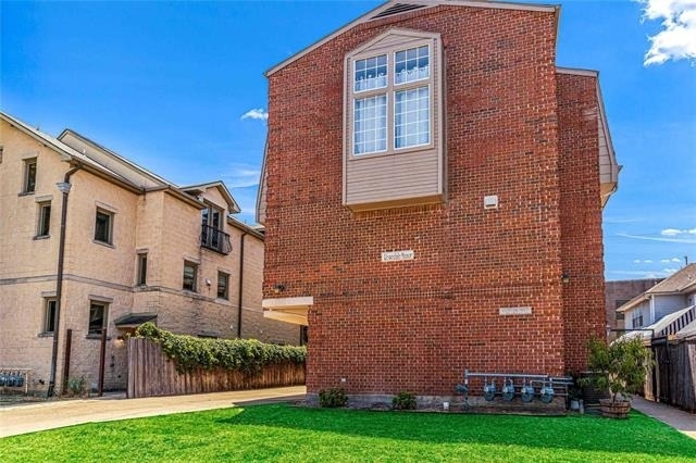 3327 Rosedale Avenue - Photo 1