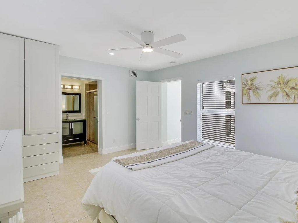 1310 Manor Drive - Photo 14