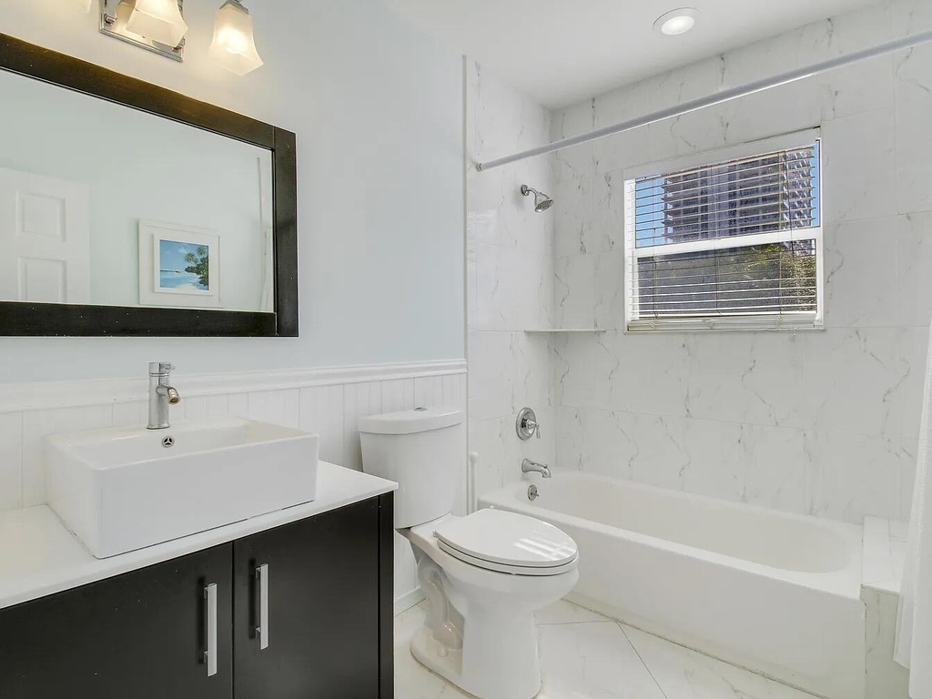 1310 Manor Drive - Photo 19