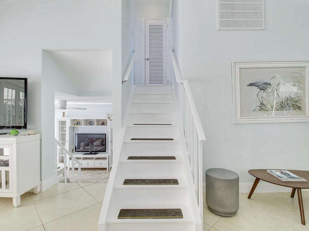 1310 Manor Drive - Photo 16