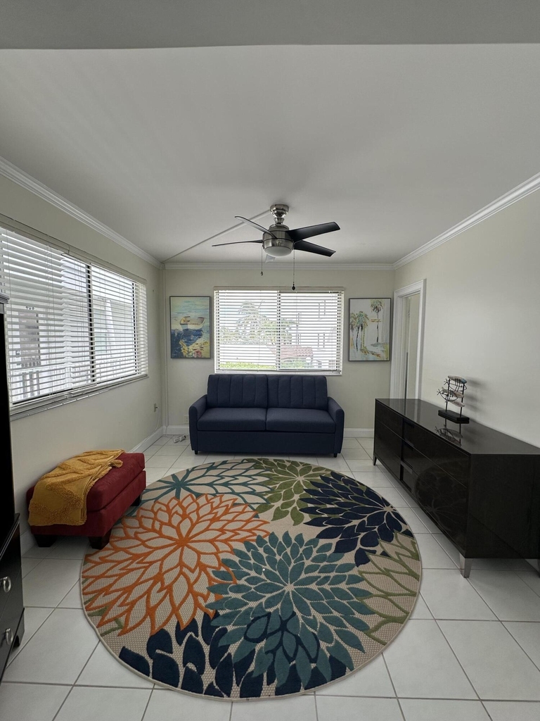 1221 Hillsboro Mile - Photo 14