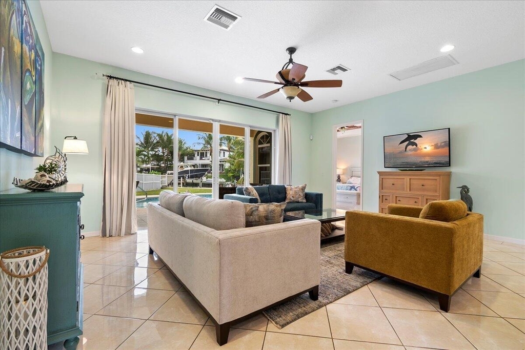 72 Waterway Road - Photo 14