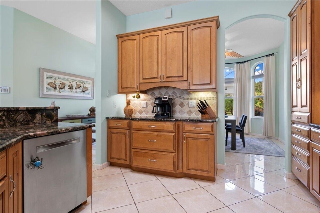 72 Waterway Road - Photo 5
