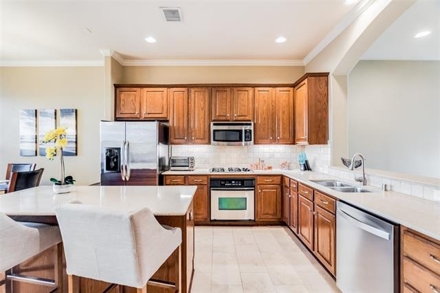 5709 Lunsford Road - Photo 11