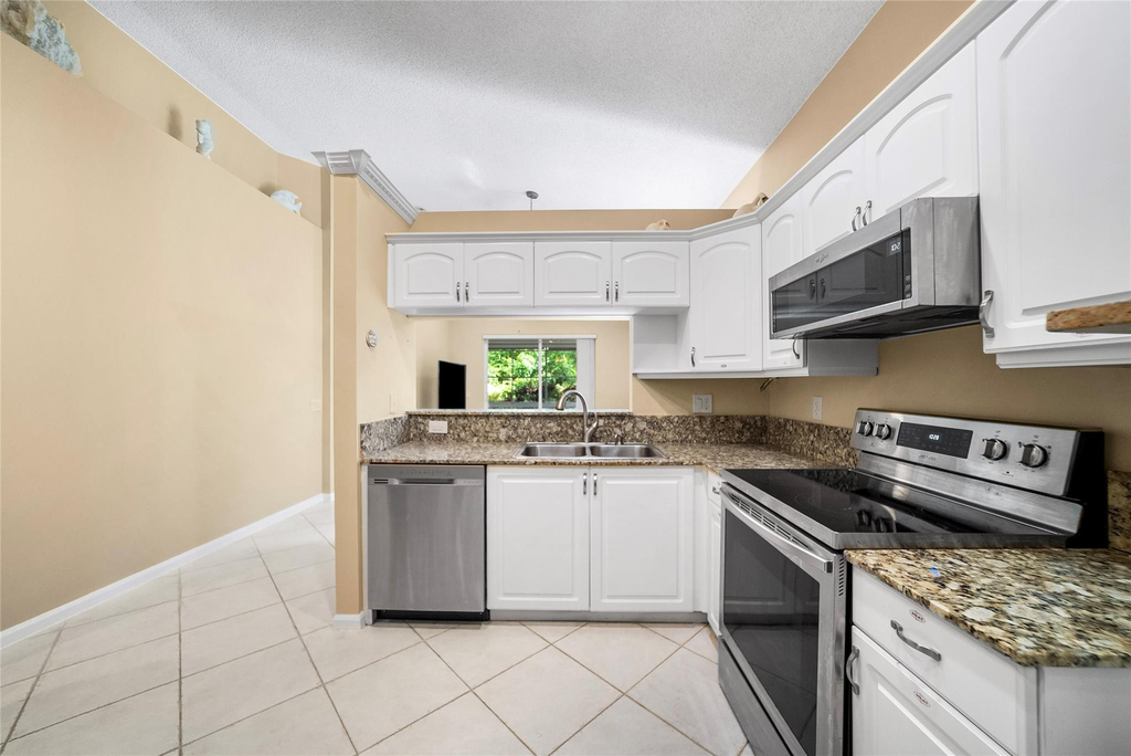 5021 S La Sedona Circle - Photo 9
