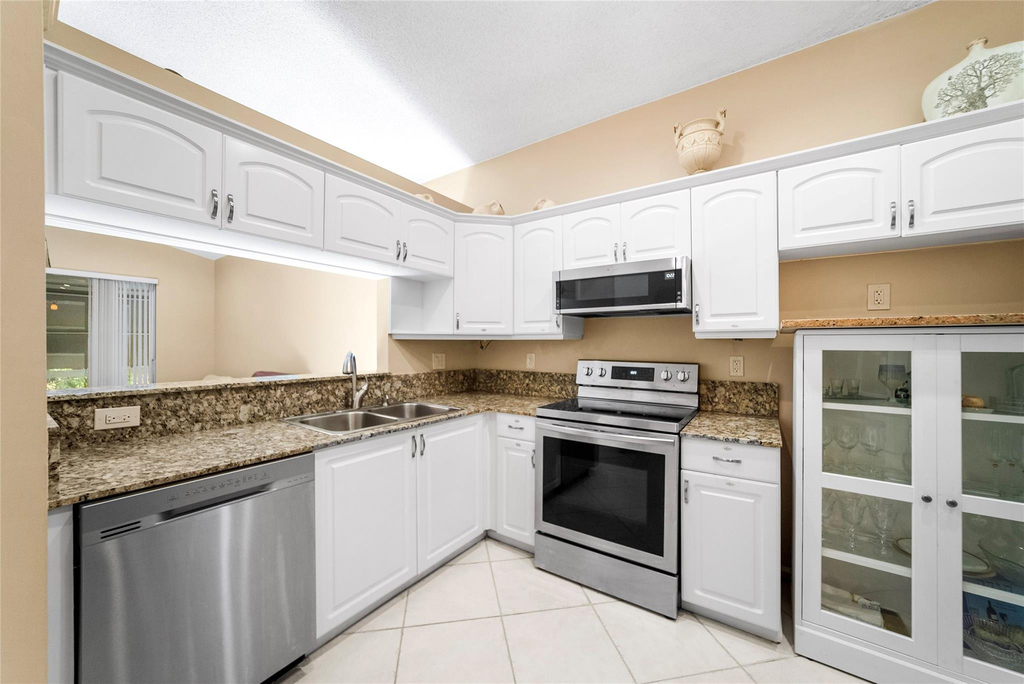 5021 S La Sedona Circle - Photo 10