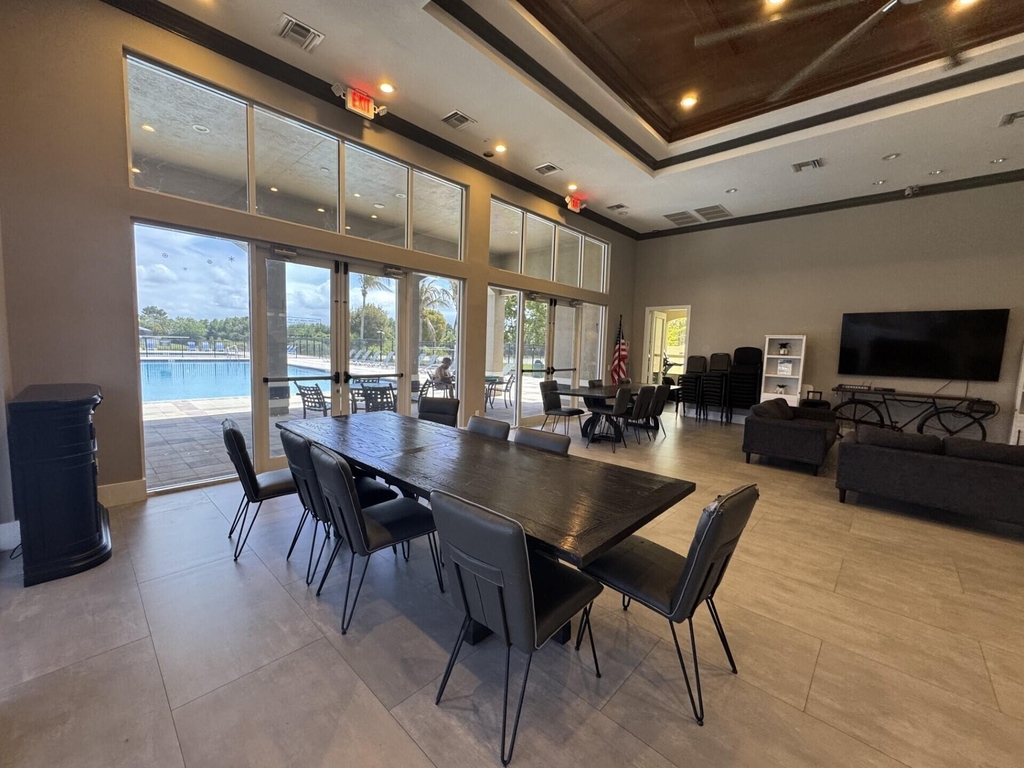 1804 Sw Jamesport Drive - Photo 40