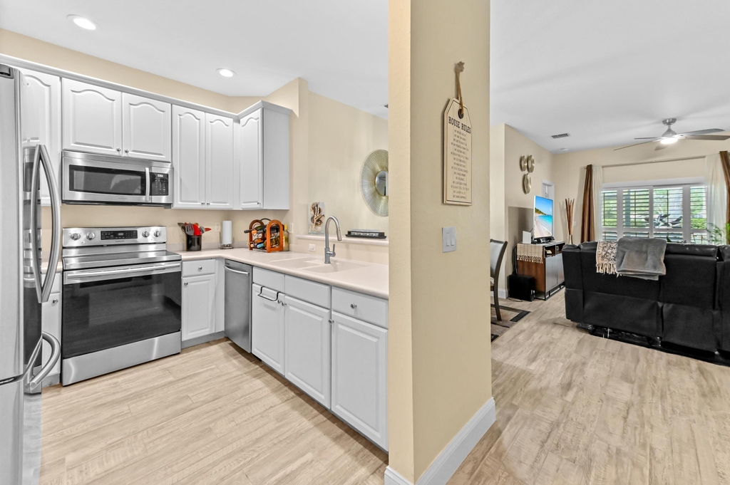 3043 Grandiflora Drive - Photo 19