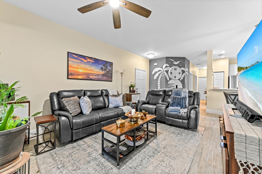 3043 Grandiflora Drive - Photo 8