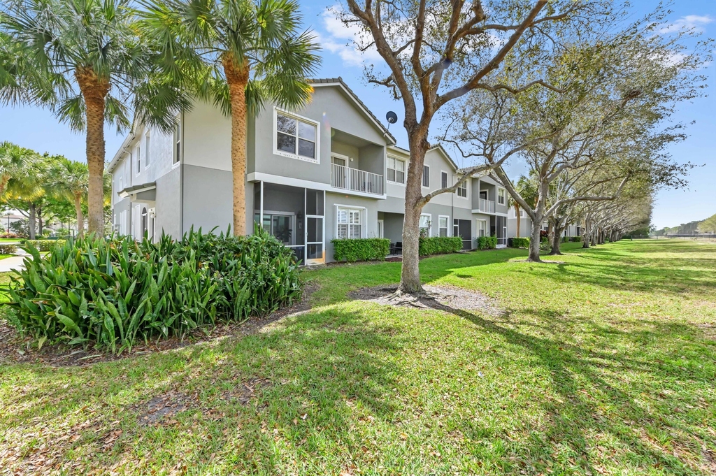 3043 Grandiflora Drive - Photo 28