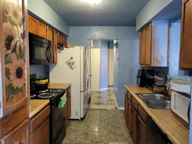 3320 Green Ridge Street - Photo 2