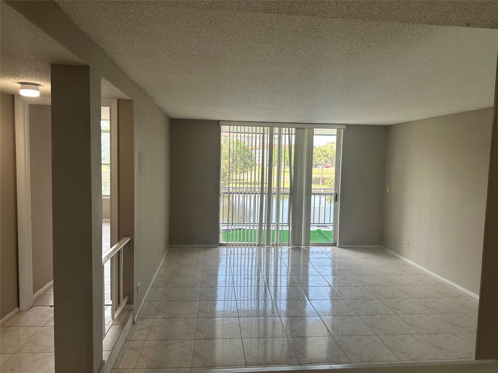 3740 Inverrary Drive - Photo 8