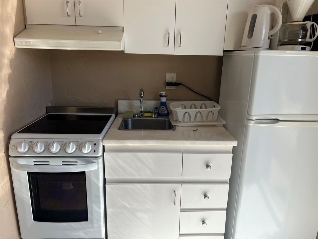 1315 N Ocean Drive - Photo 6