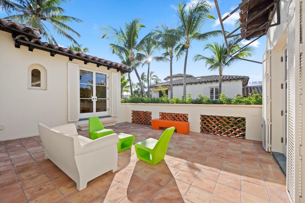 240 N Ocean Boulevard - Photo 36