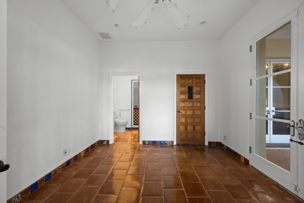 240 N Ocean Boulevard - Photo 17