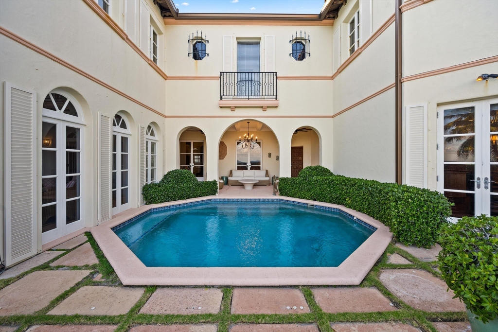 240 N Ocean Boulevard - Photo 42