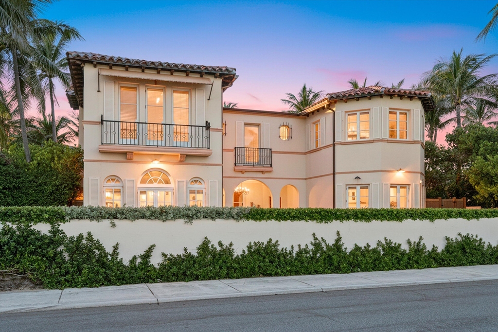240 N Ocean Boulevard - Photo 0