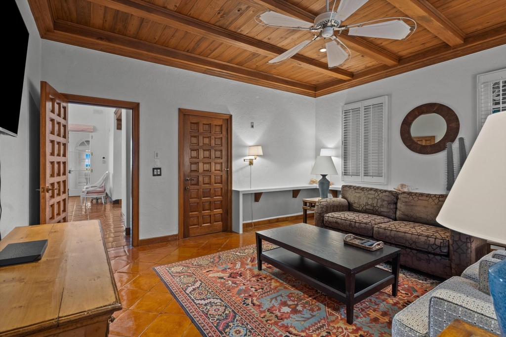 240 N Ocean Boulevard - Photo 10