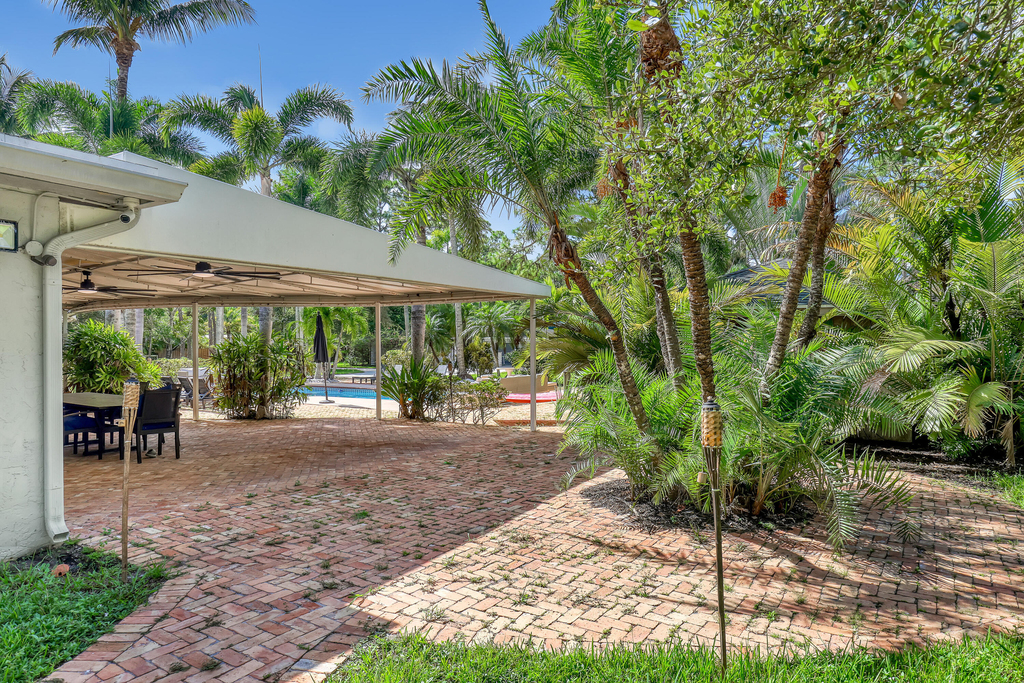 10780 Anderson Lane - Photo 43