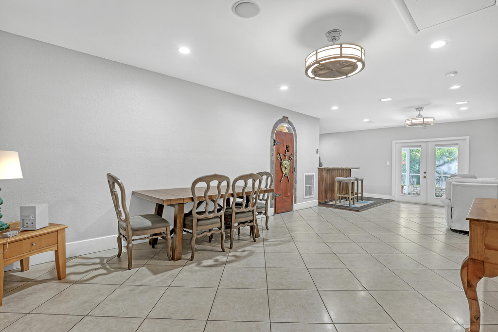 10780 Anderson Lane - Photo 56