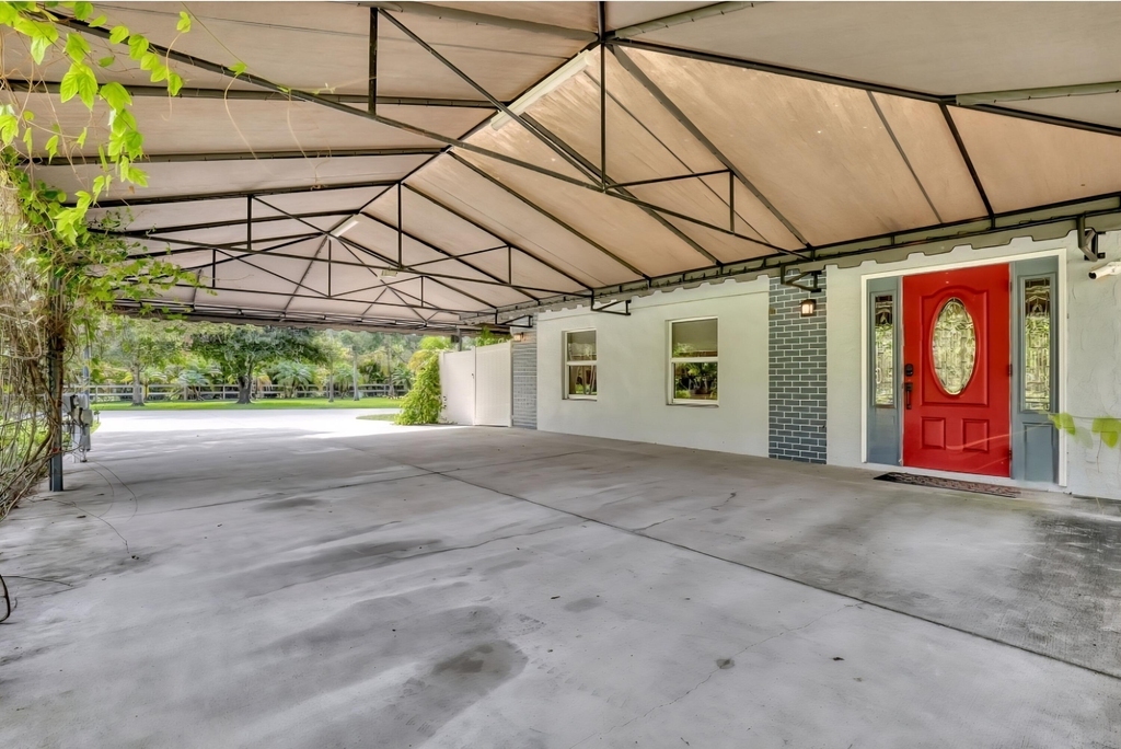 10780 Anderson Lane - Photo 9