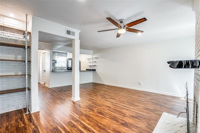 4208 Bowser Avenue - Photo 5