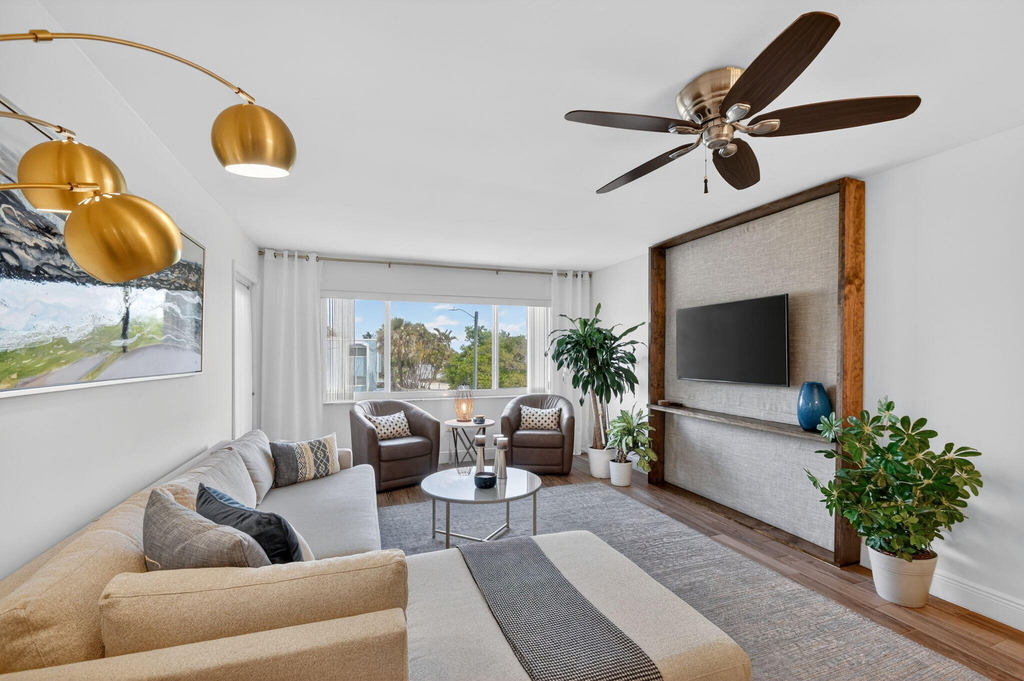 1502 S Lakeside Drive - Photo 9