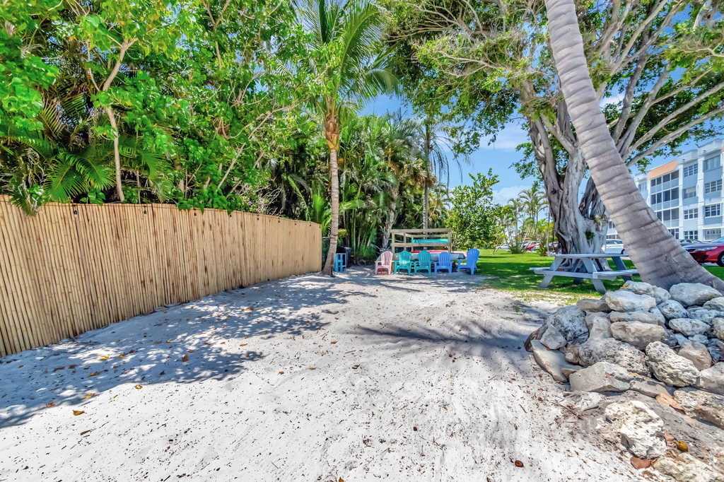 1502 S Lakeside Drive - Photo 30