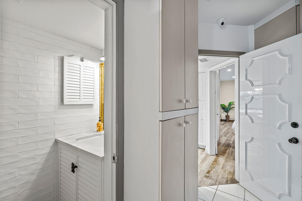 844 East Drive - Photo 26