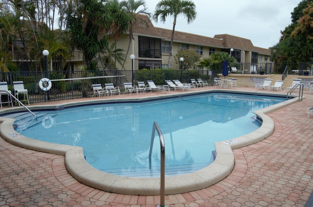 1301 Nw 12th Avenue - Photo 28