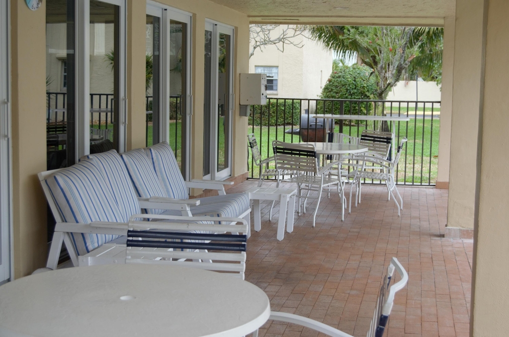 1301 Nw 12th Avenue - Photo 30