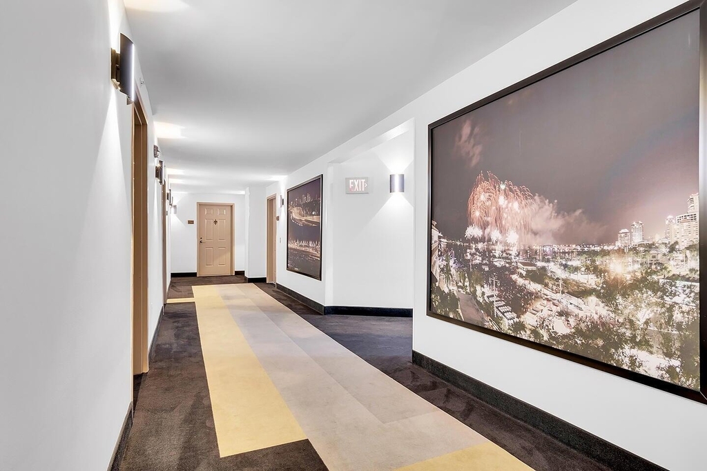 101 N Clematis Street - Photo 31