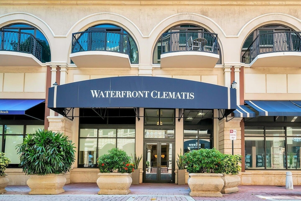 101 N Clematis Street - Photo 28