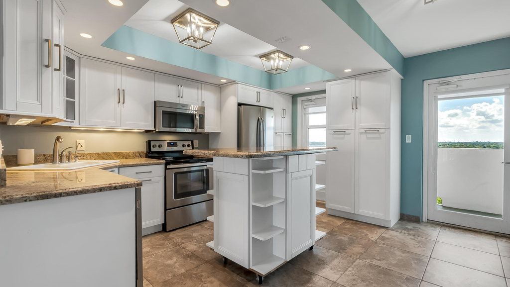 2200 Ne 33rd Avenue - Photo 12