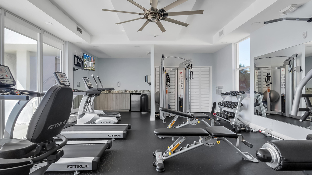 2200 Ne 33rd Avenue - Photo 28