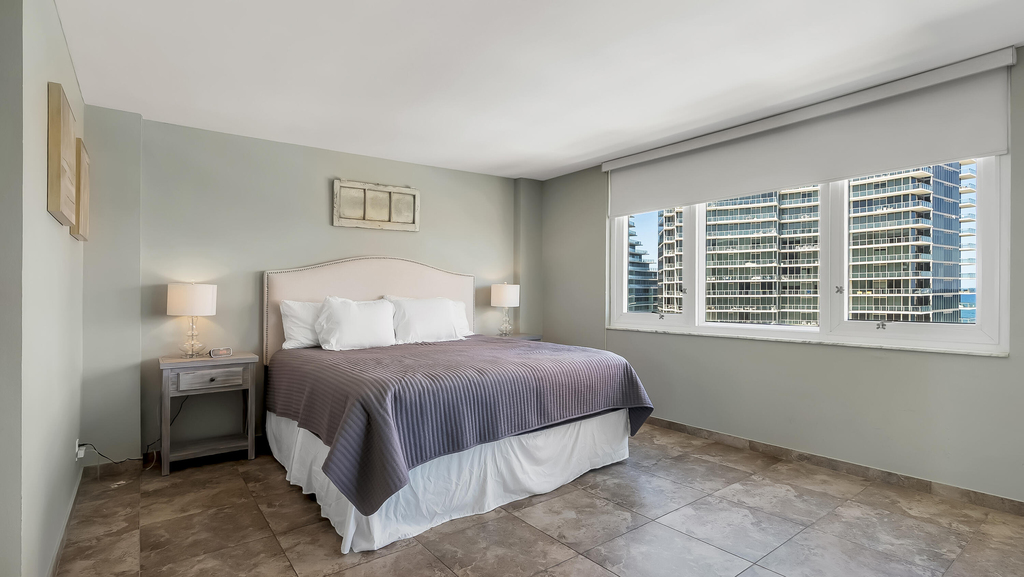 2200 Ne 33rd Avenue - Photo 21