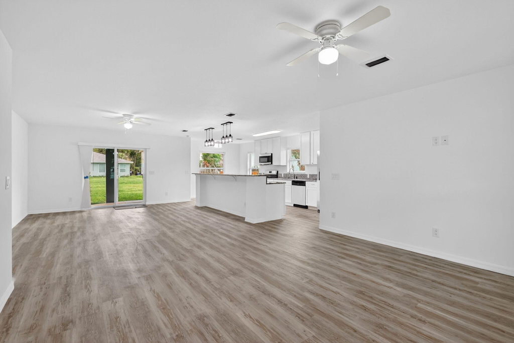 2206 S 34th Street - Photo 9