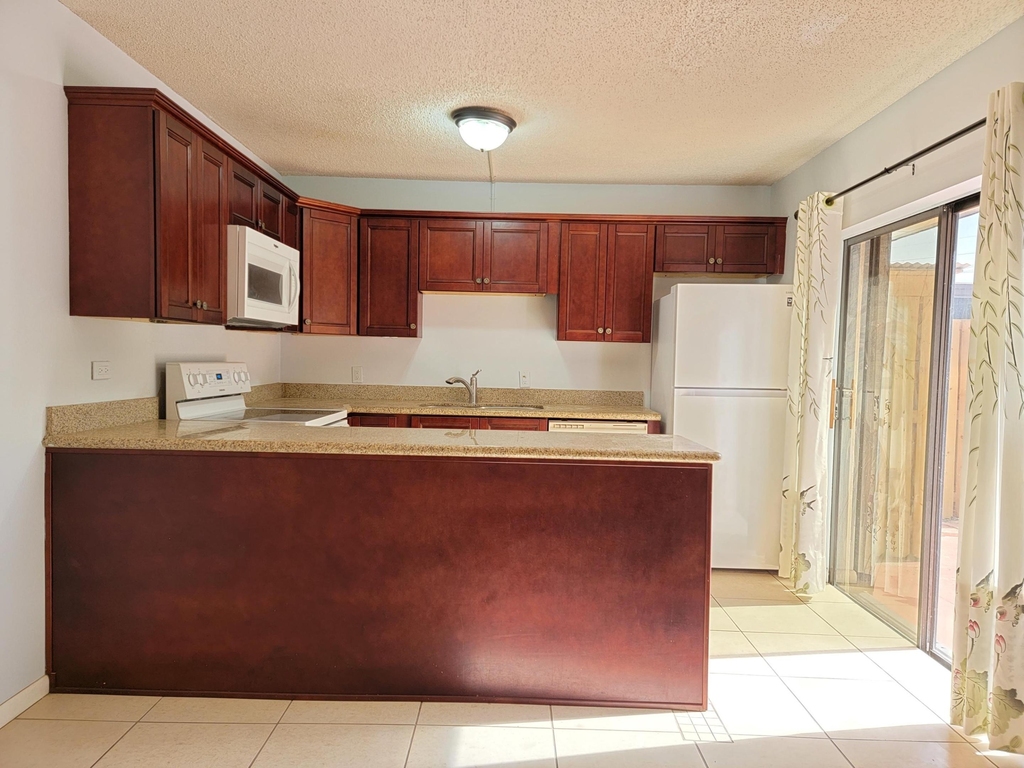 1522 15th Lane - Photo 12