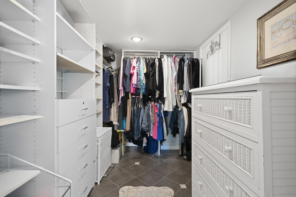 233 Ne Edgewater Drive - Photo 19