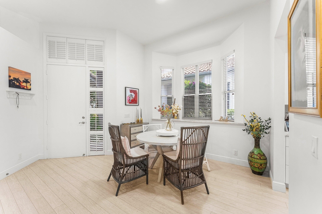 2221 Nw 62nd Drive - Photo 8