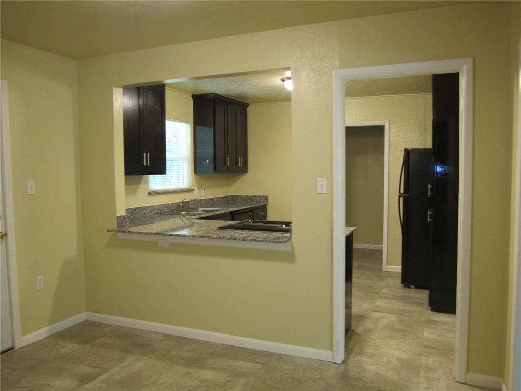 1530 Melrose Drive - Photo 8