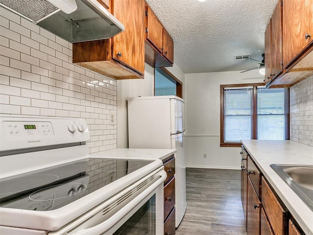 217 Daws Street - Photo 24