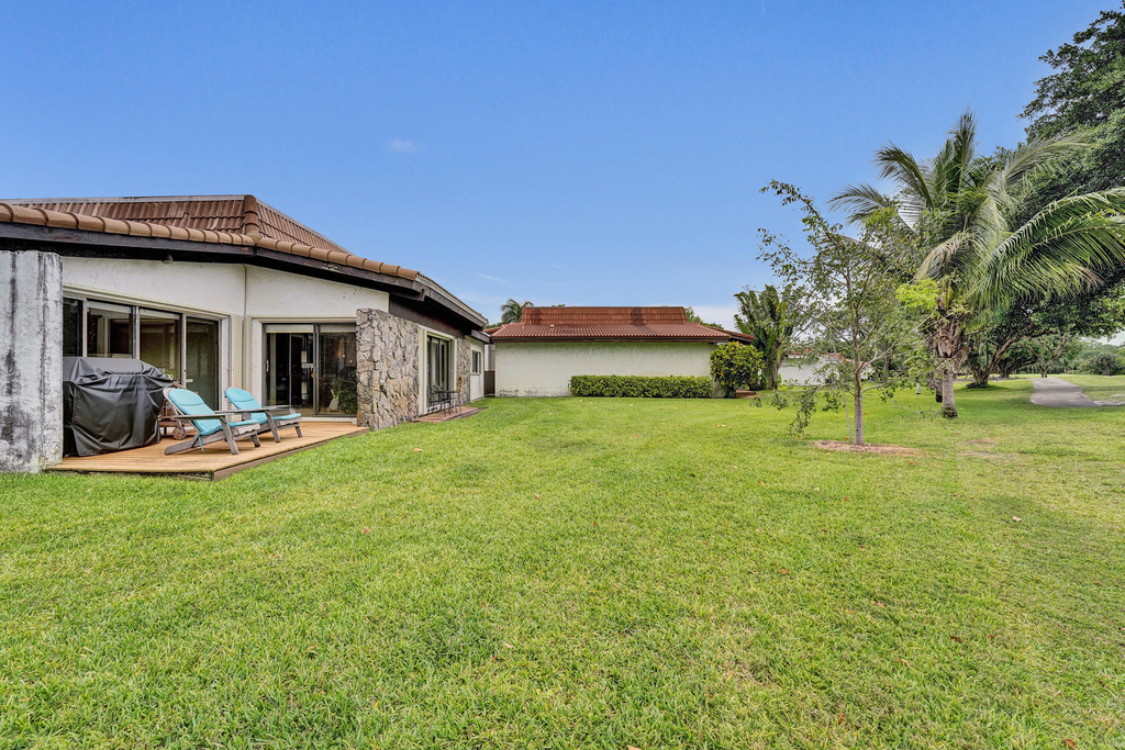 3501 Keyser Avenue - Photo 2