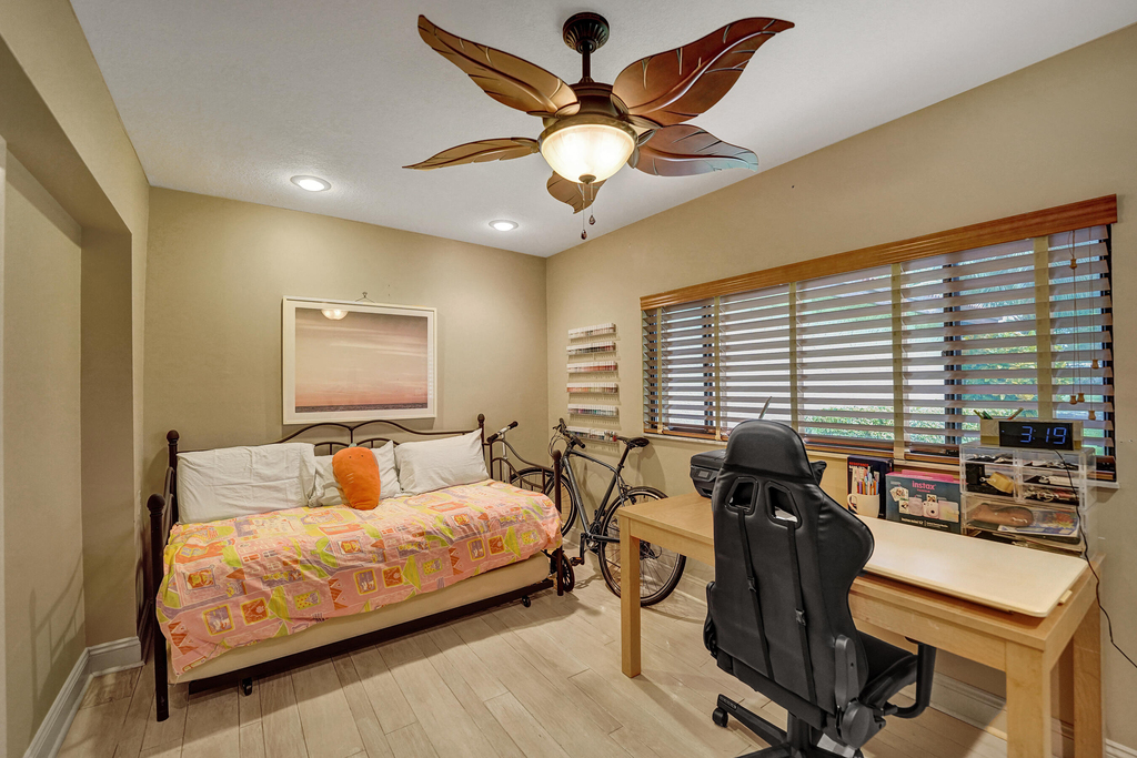 3501 Keyser Avenue - Photo 43